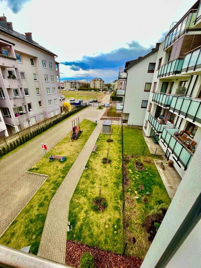 Sdh 1 Wolomin Comfortable Apartment Near Warsaw Kültér fotó